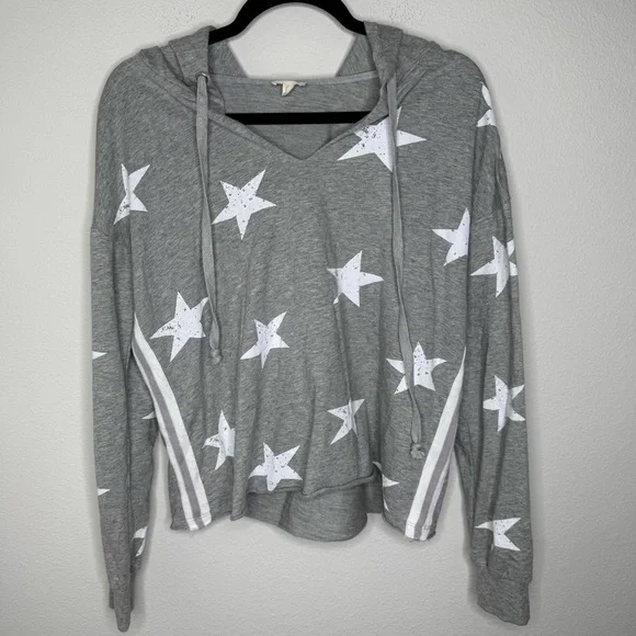 Hem & Thread Gray and White Star Long Sleeve Sweatshirt Size Small - Picture 1 of 10